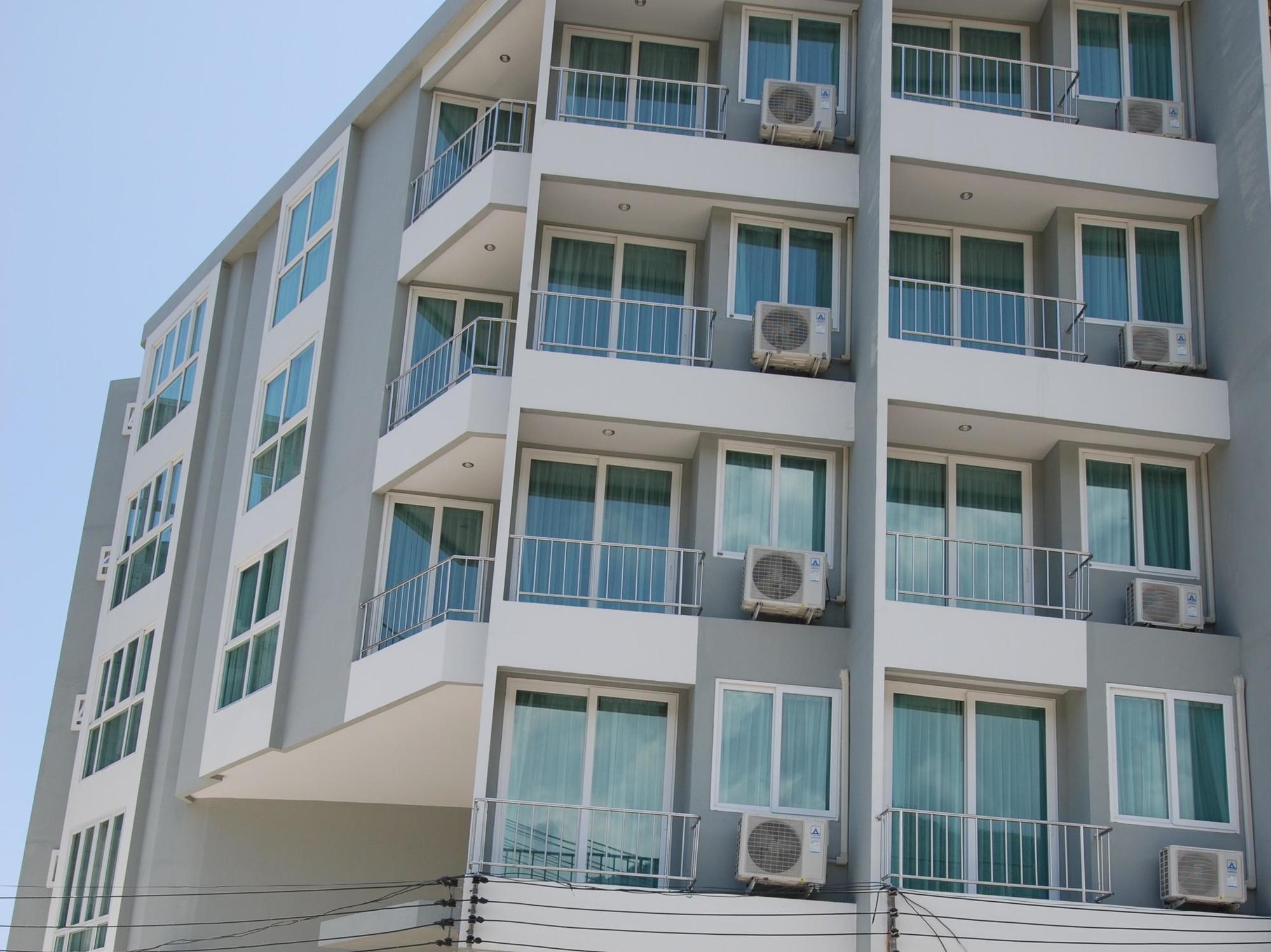 Paksaa Boutique Hotel Patong Bagian luar foto