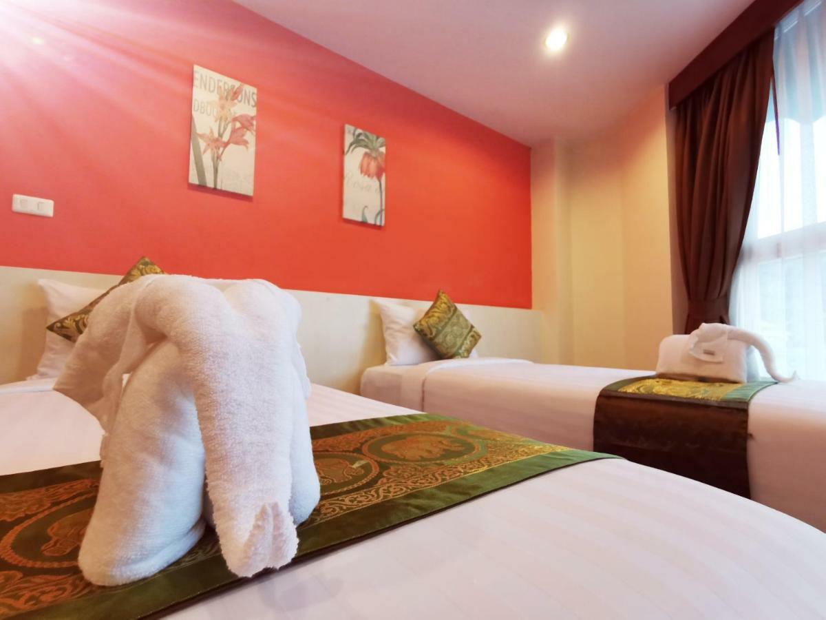 Paksaa Boutique Hotel Patong Bagian luar foto